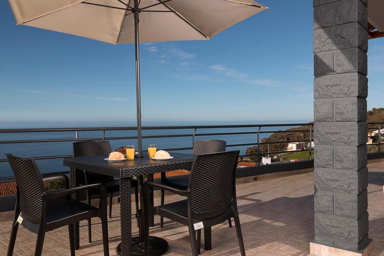 Welcome Home, With A Fantastic View, Sunrise & Sunsets Estreito Da Calheta Экстерьер фото